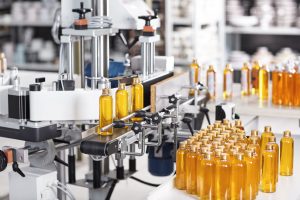 Linia produkcyjna do rozlewu suplementów w płynie w butelki, zakład produkcji kontraktowej